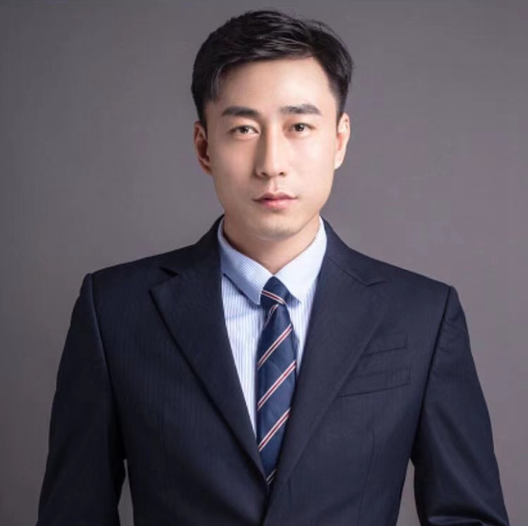 周宣逸 设计总监